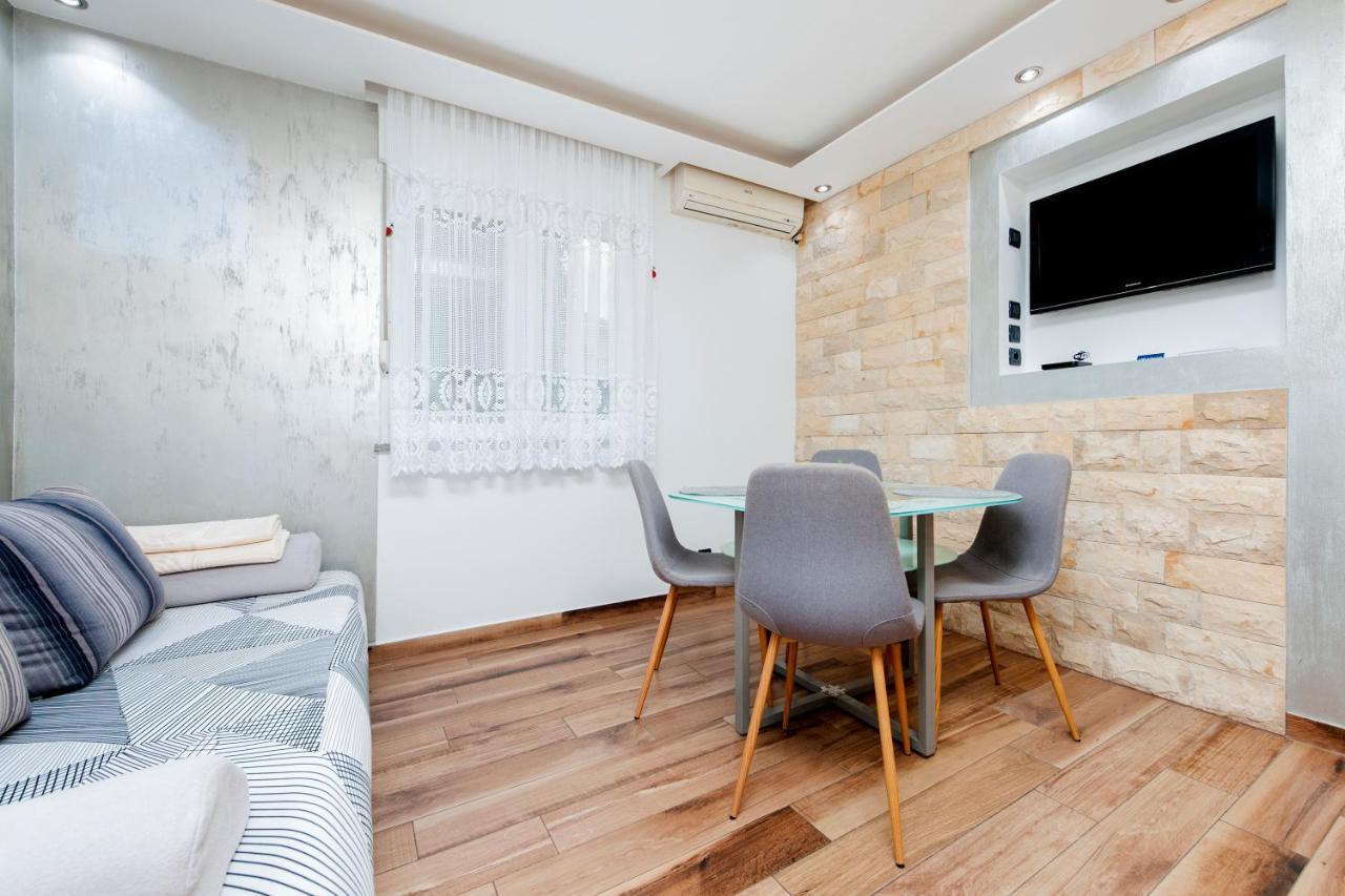 No&Ma Apartment Rovinj Exterior photo